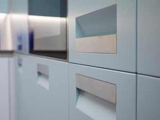 01 Greeploze Keuken Artic Blue Hoogglanslak Ijs